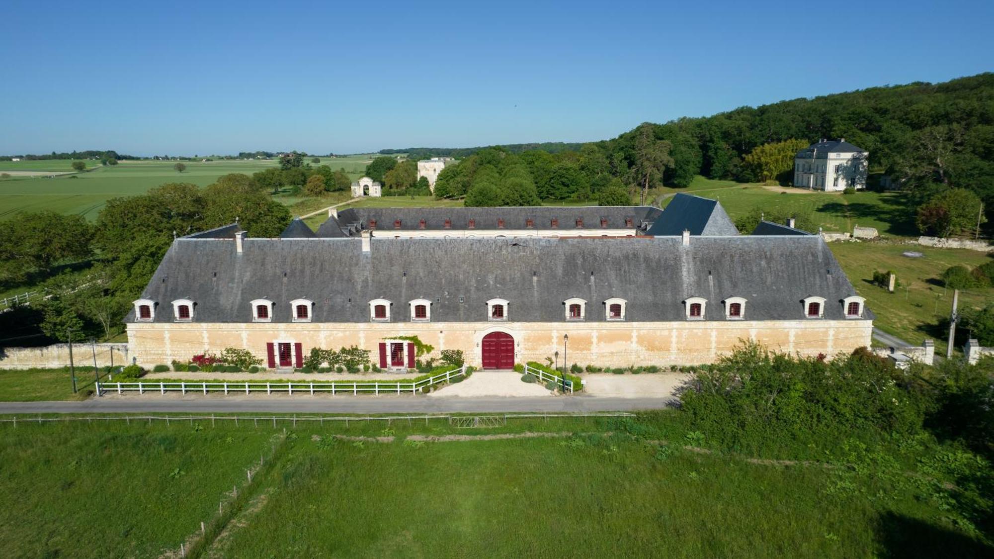 Le Clos Chavigny Bed & Breakfast