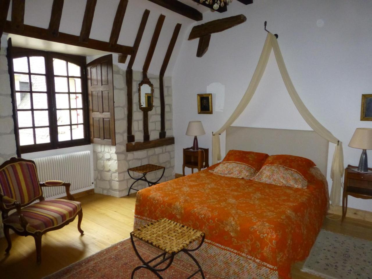 Le Clos Chavigny Bed & Breakfast
